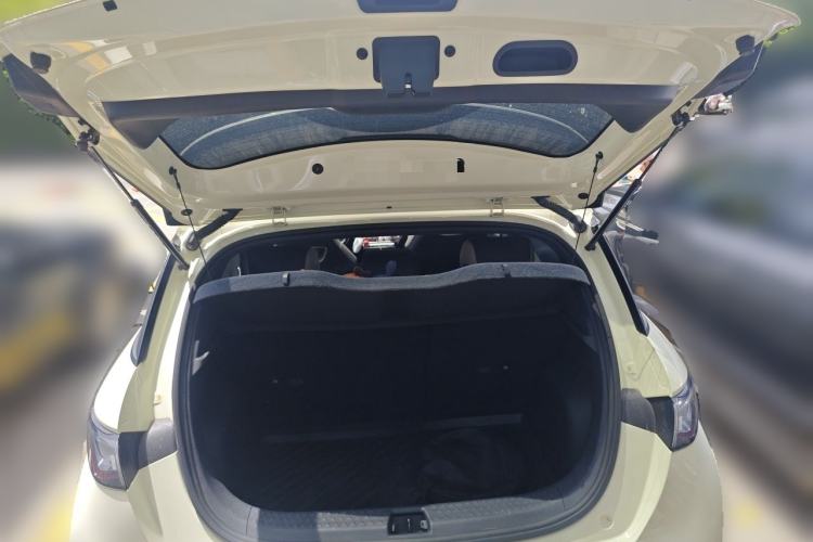 Used BYD Dolphin 2023 420 km Fashion Edition Trunk