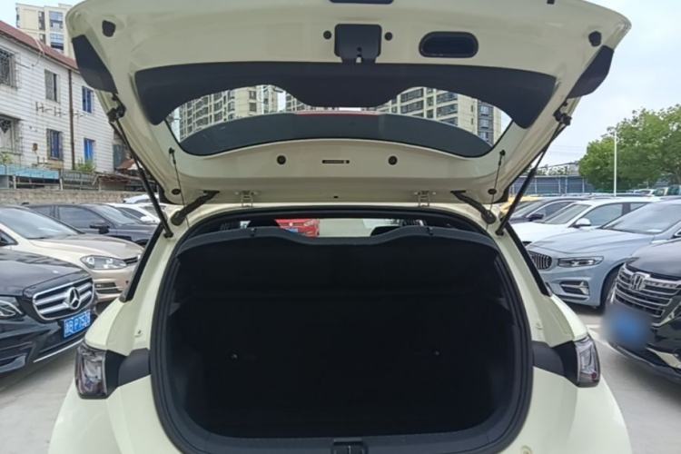 Used BYD Dolphin 2023 420 km Free Version Trunk