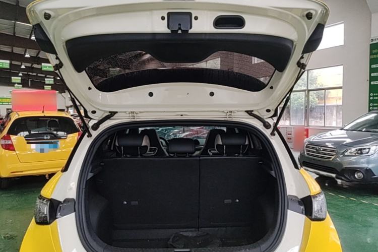Used BYD Dolphin 2023 420 km Fashion Edition Trunk