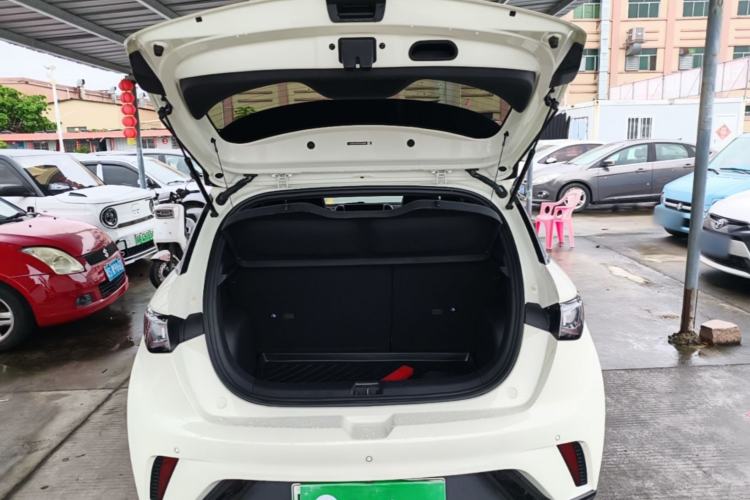 Used BYD Dolphin 2023 420 km Fashion Edition Trunk