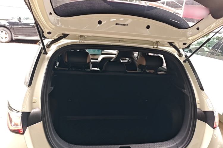 Used BYD Dolphin 2023 420 km Free Version Trunk