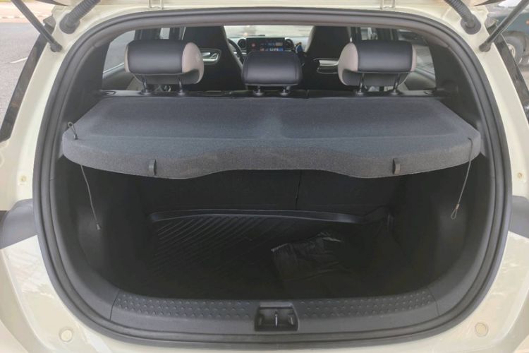 Used BYD Dolphin 2023 420 km Fashion Edition Trunk