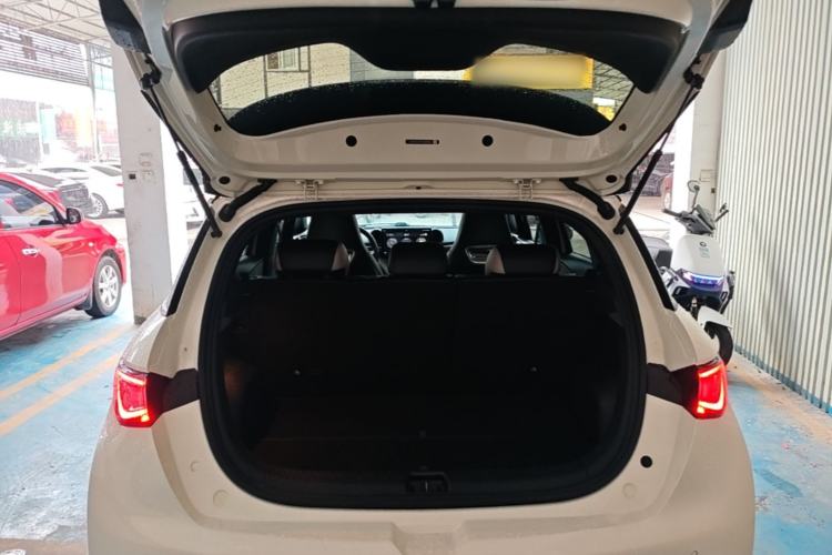Used BYD Dolphin 2023 420 km Fashion Edition Trunk