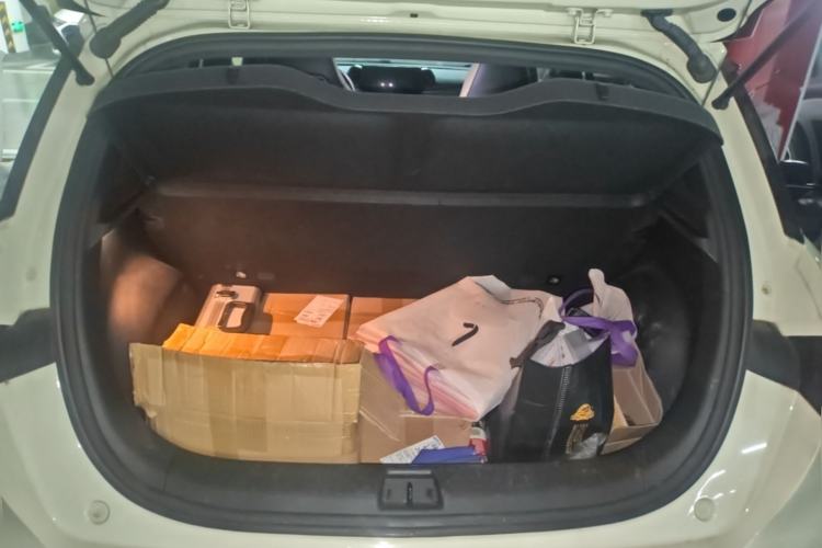 Used BYD Dolphin 2023 420 km Fashion Edition Trunk