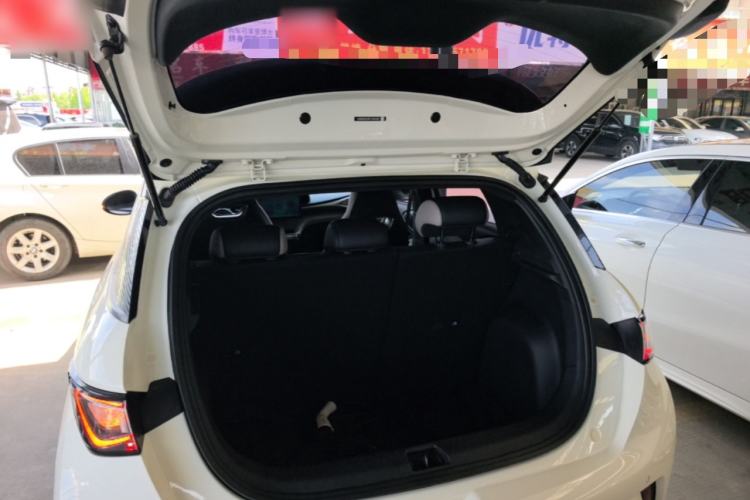 Used BYD Dolphin 2023 420 km Fashion Edition Trunk