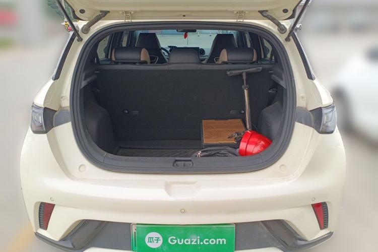 Used BYD Dolphin 2023 420 km Free Version Trunk