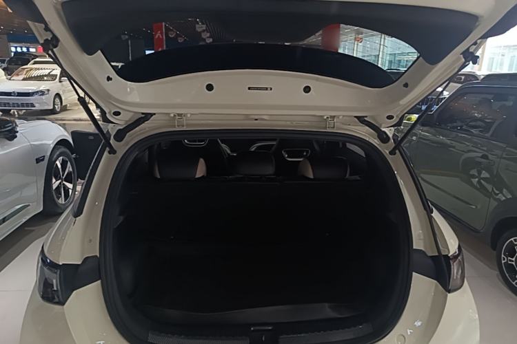 Used BYD Dolphin 2023 420 km Fashion Edition Trunk