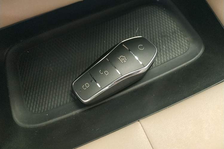 Used BYD Dolphin 2023 420 km Fashion Edition Vehicle Key