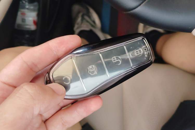 Used BYD Dolphin 2023 420 km Fashion Edition Vehicle Key