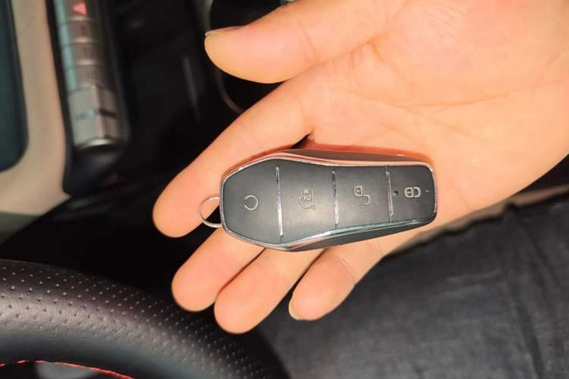 Used BYD Dolphin 2023 420 km Fashion Edition Vehicle Key