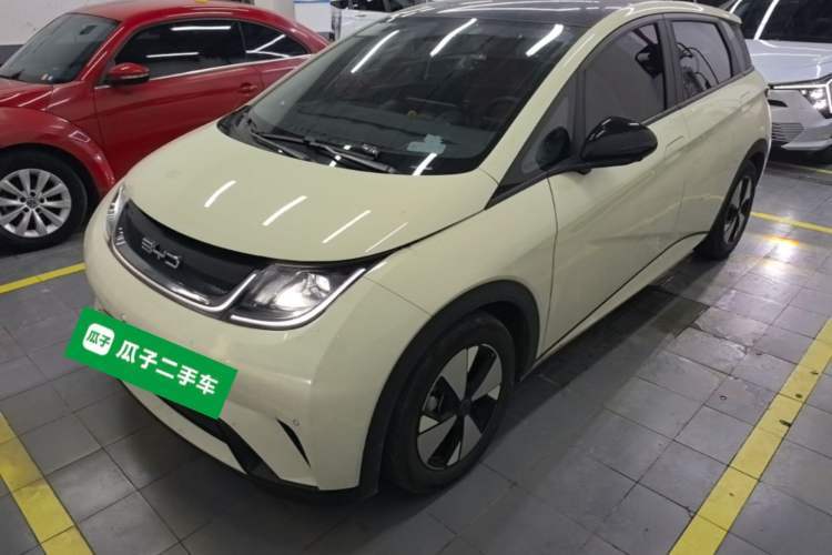 Used BYD Dolphin 2023 420 km Fashion Edition Guazi used car, China used car export, Used car for sale, Used  cars, Cheapest cars for sale