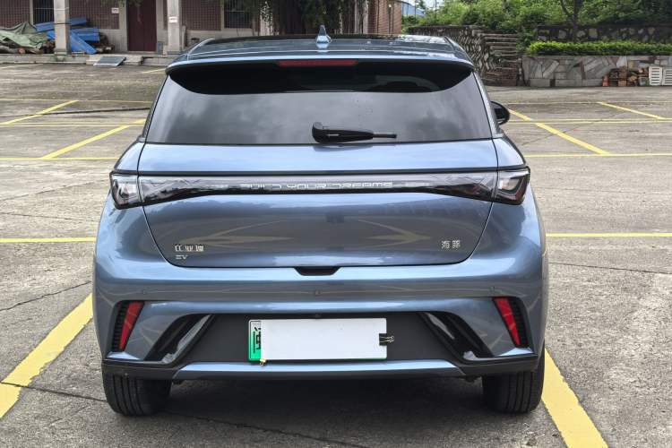 Used BYD Dolphin 2024 Honor Edition 420km Fashion Version Exterior 6