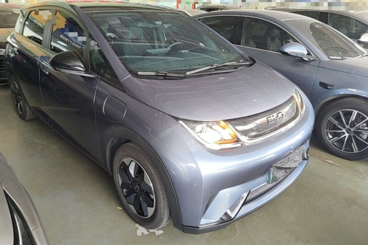 Used BYD Dolphin 2024 Honor Edition 420km Fashion Version Front Right 45 Deg