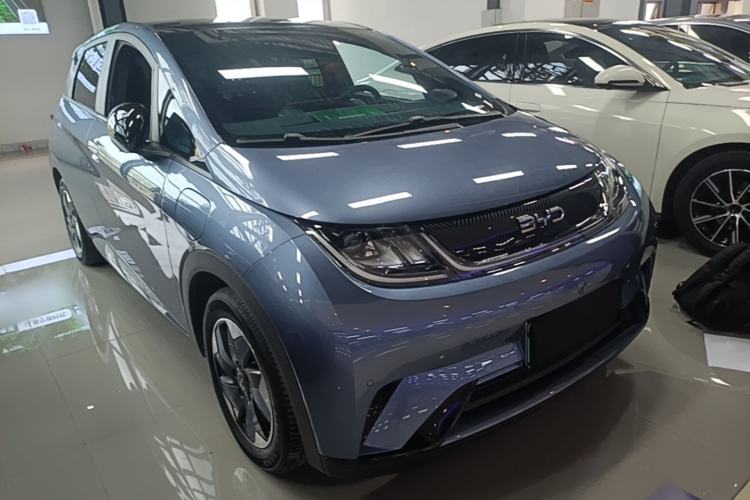 Used BYD Dolphin 2024 Honor Edition 420km Fashion Version Front Right 45 Deg
