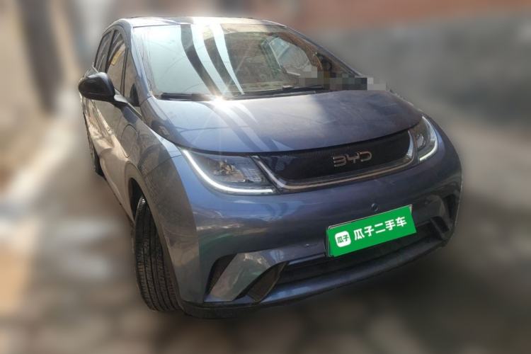 Used BYD Dolphin 2024 Honor Edition 420km Freedom Version Front Right 45 Deg