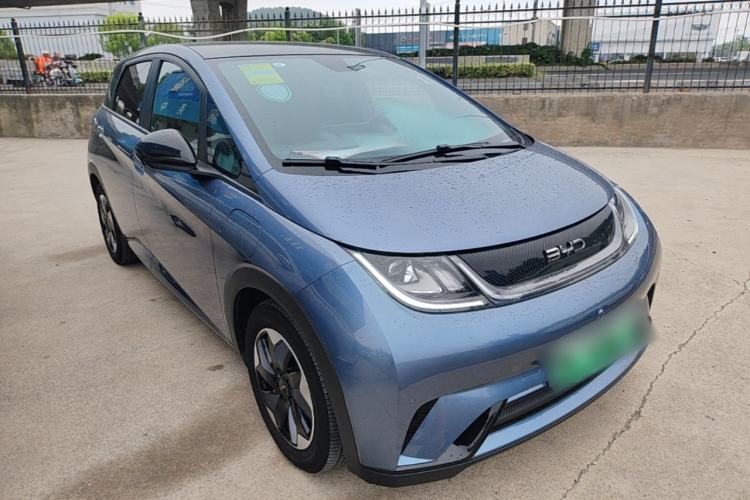 Used BYD Dolphin 2024 Honor Edition 420km Fashion Version Front Right 45 Deg
