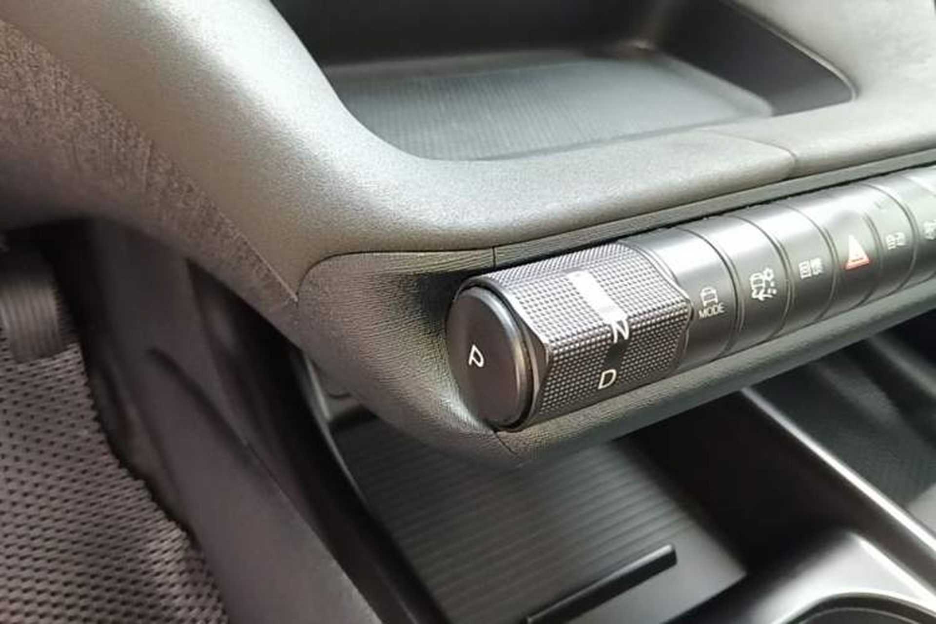 Used BYD Dolphin 2024 Honor Edition 420km Fashion Version Gear Lever