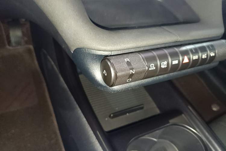 Used BYD Dolphin 2024 Honor Edition 420km Fashion Version Gear Lever