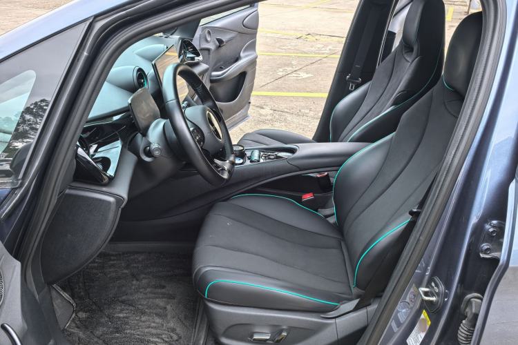 Used BYD Dolphin 2024 Honor Edition 420km Fashion Version Interior 2