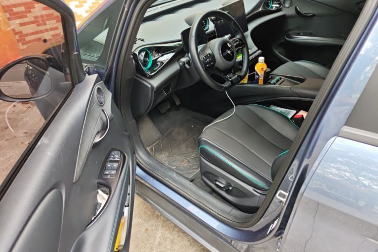 Used BYD Dolphin 2024 Honor Edition 420km Freedom Version Interior 3