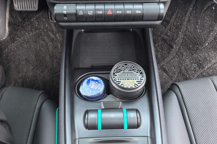 Used BYD Dolphin 2024 Honor Edition 420km Fashion Version Interior 6