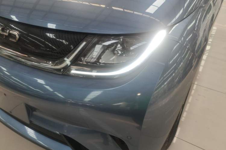 Used BYD Dolphin 2024 Honor Edition 420km Fashion Version Left Front Headlight