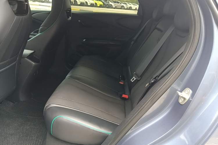 Used BYD Dolphin 2024 Honor Edition 420km Fashion Version Left Rear Seat
