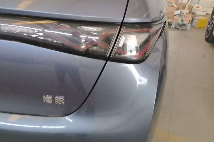 Used BYD Dolphin 2024 Honor Edition 420km Fashion Version Right Rear Taillight