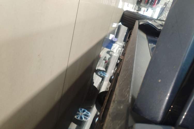 Used BYD Dolphin 2024 Honor Edition 420km Fashion Version Right Side Sill