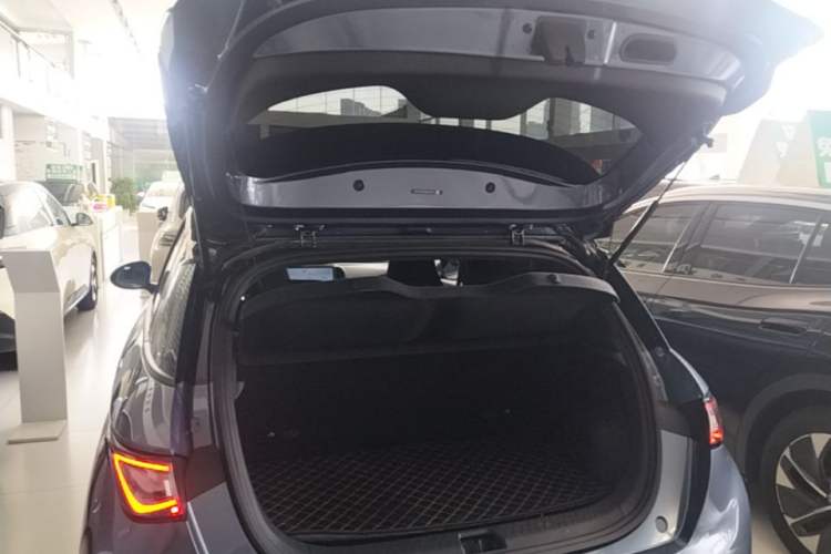 Used BYD Dolphin 2024 Honor Edition 401km Knight Edition Trunk