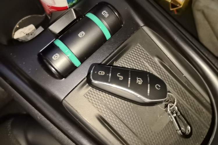 Used BYD Dolphin 2024 Honor Edition 420km Fashion Version Vehicle Key