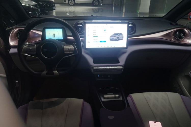 Used BYD Dolphin 2024 Honor Edition 420km Freedom Version Center Console