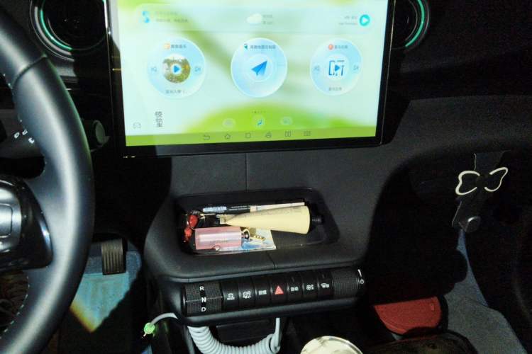 Used BYD Dolphin 2024 Honor Edition 420km Fashion Version Audio And AC Panel