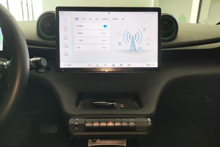 Used BYD Dolphin 2024 Honor Edition 420km Fashion Version Audio And AC Panel