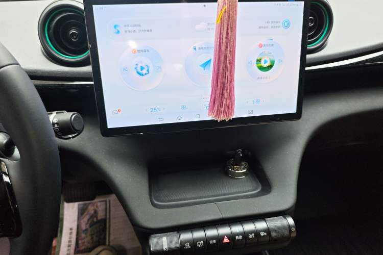 Used BYD Dolphin 2024 Honor Edition 420km Fashion Version Audio And AC Panel