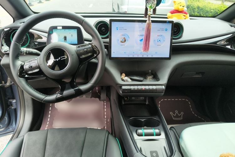 Used BYD Dolphin 2024 Honor Edition 420km Fashion Version Center Console