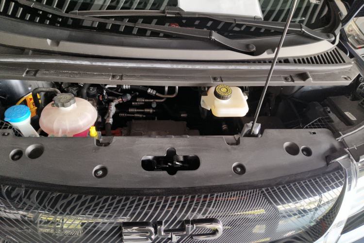 Used BYD Dolphin 2024 Honor Edition 401km Knight Edition Engine Bay