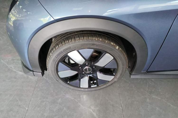 Used BYD Dolphin 2024 Honor Edition 401km Knight Edition Exterior 4