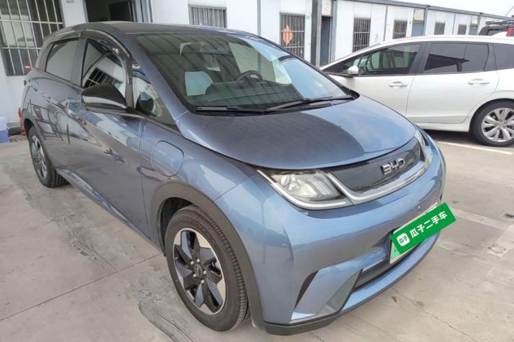 Used BYD Dolphin 2024 Honor Edition 420km Freedom Version Front Right 45 Deg