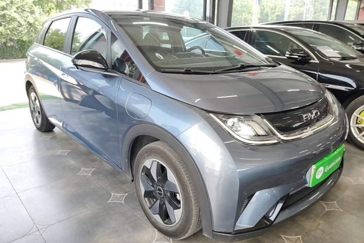 Used BYD Dolphin 2024 Honor Edition 420km Fashion Version Front Right 45 Deg