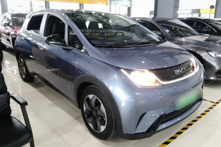 Used BYD Dolphin 2024 Honor Edition 420km Fashion Version Front Right 45 Deg