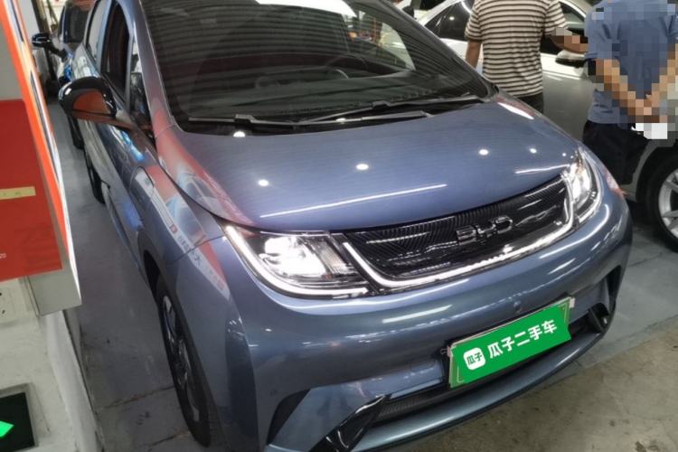 Used BYD Dolphin 2024 Honor Edition 420km Fashion Version Front Right 45 Deg