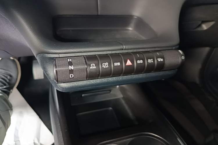 Used BYD Dolphin 2024 Honor Edition 420km Freedom Version Gear Lever