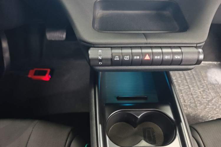 Used BYD Dolphin 2024 Honor Edition 420km Fashion Version Gear Lever