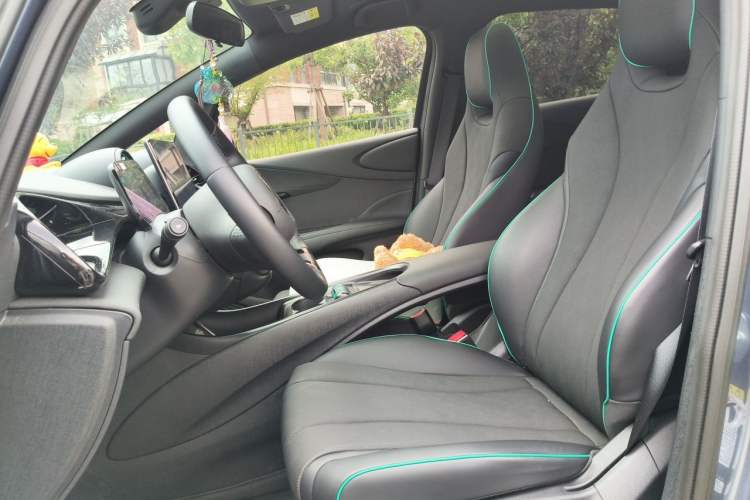 Used BYD Dolphin 2024 Honor Edition 420km Fashion Version Left Front Seat