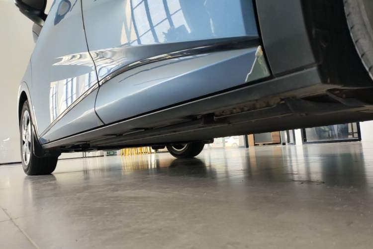 Used BYD Dolphin 2024 Honor Edition 420km Fashion Version Left Side Sill