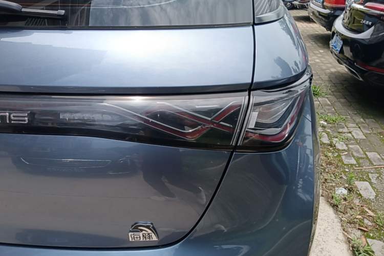 Used BYD Dolphin 2024 Honor Edition 420km Freedom Version Right Rear Taillight