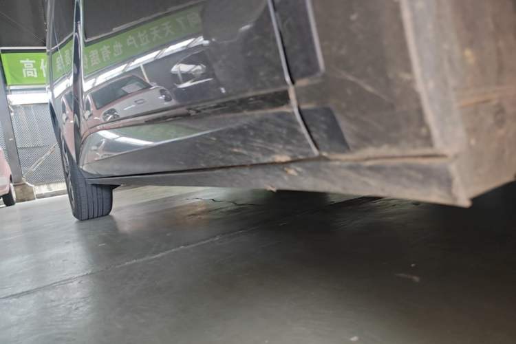 Used BYD Dolphin 2024 Honor Edition 420km Freedom Version Right Side Sill