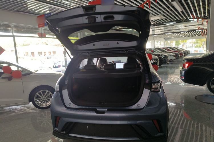 Used BYD Dolphin 2024 Honor Edition 401km Knight Edition Trunk