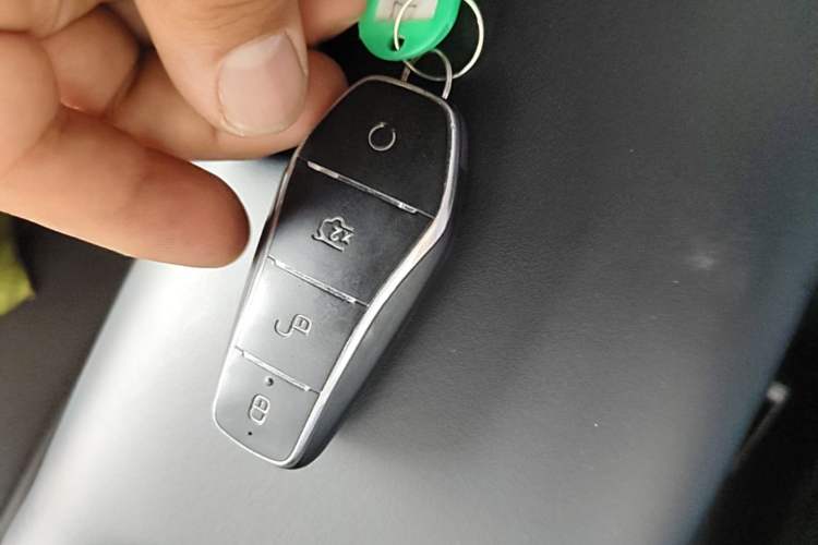 Used BYD Dolphin 2024 Honor Edition 420km Fashion Version Vehicle Key